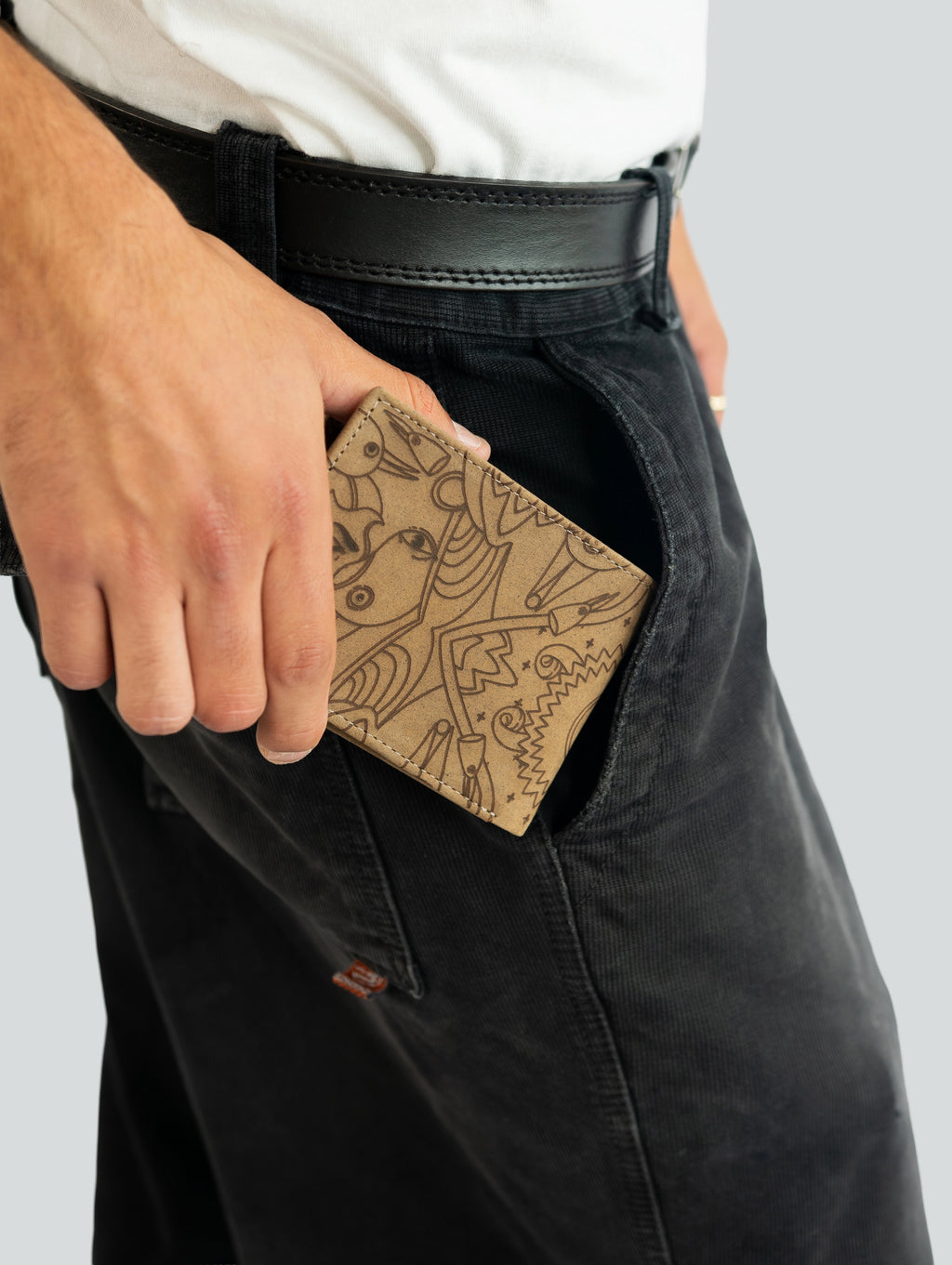 TAUPE BI-FOLD WALLET